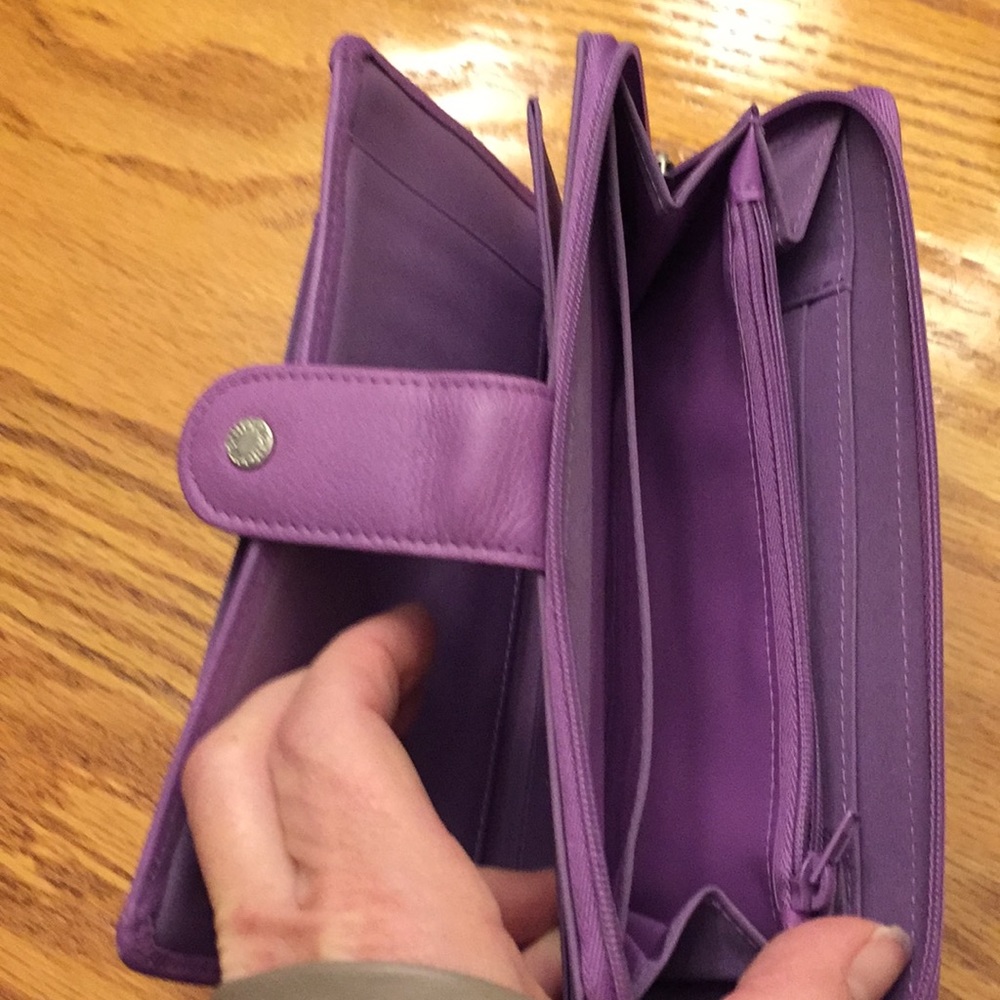 Wallet - Picture 3 of 4